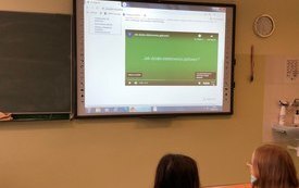 Zajęcia edukacyjne oraz nowy sprzęt dla uczni&oacute;w szk&oacute;ł podstawowych w Kostkowie i Gniewinie 6